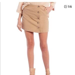 Elegant Tan Button-Front Mini Skirt